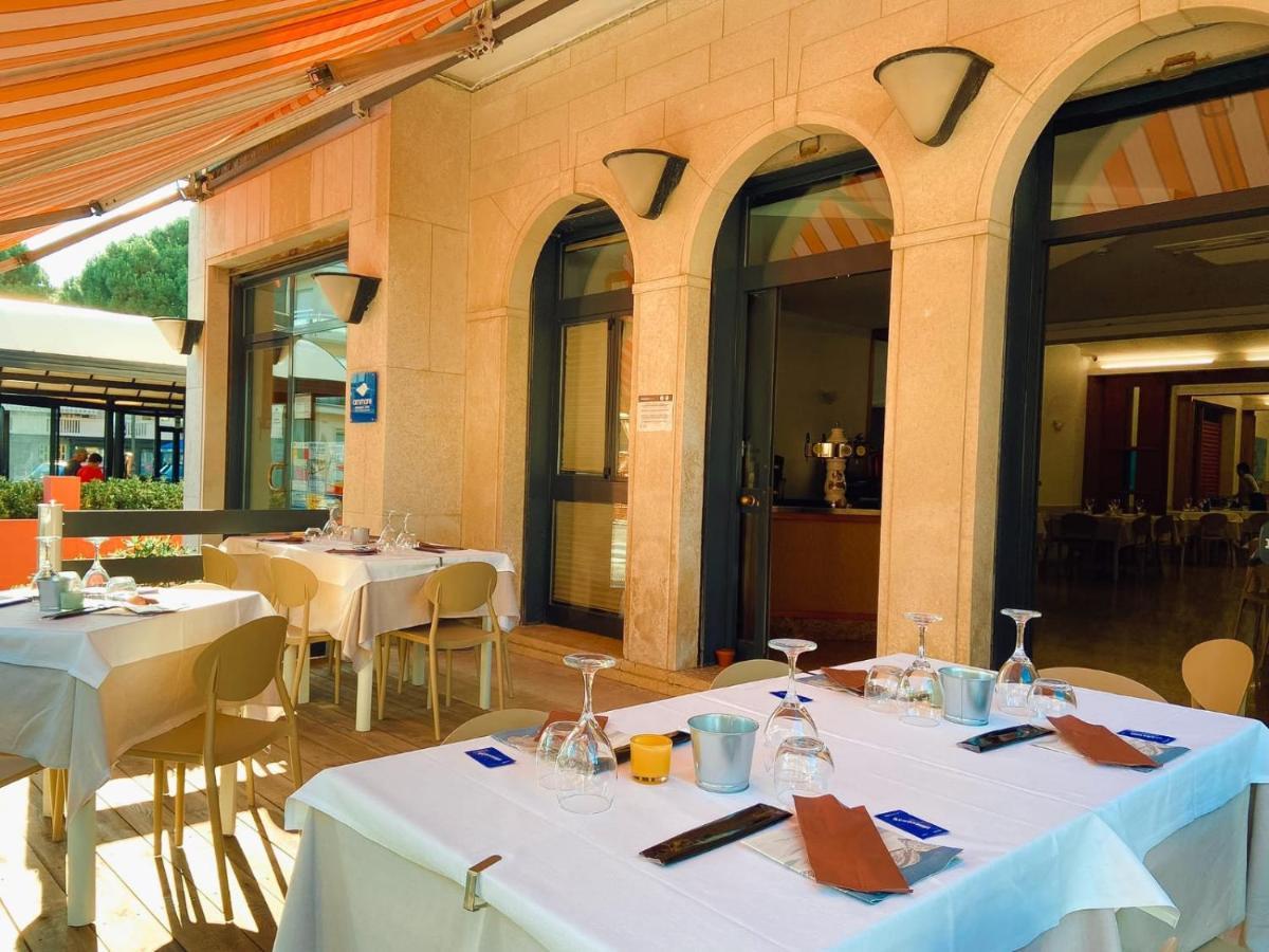 Hotel Ammare Sottomarina Exterior photo